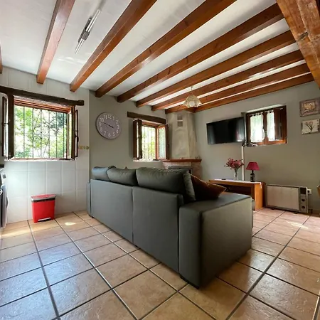 El Refugio Del Argoza Holiday home *